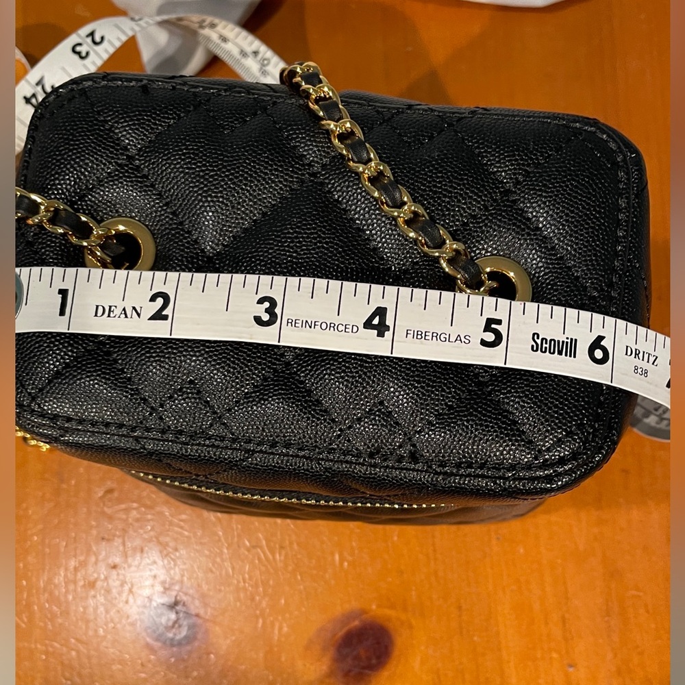 Charles & Keith Black Quilt Bag - Picture 13 of 14